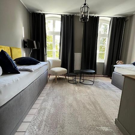 Gutshauszimmer Neu Gaarz Eksteriør billede