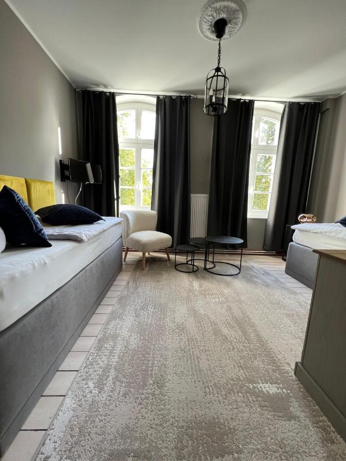 Gutshauszimmer Neu Gaarz Eksteriør billede