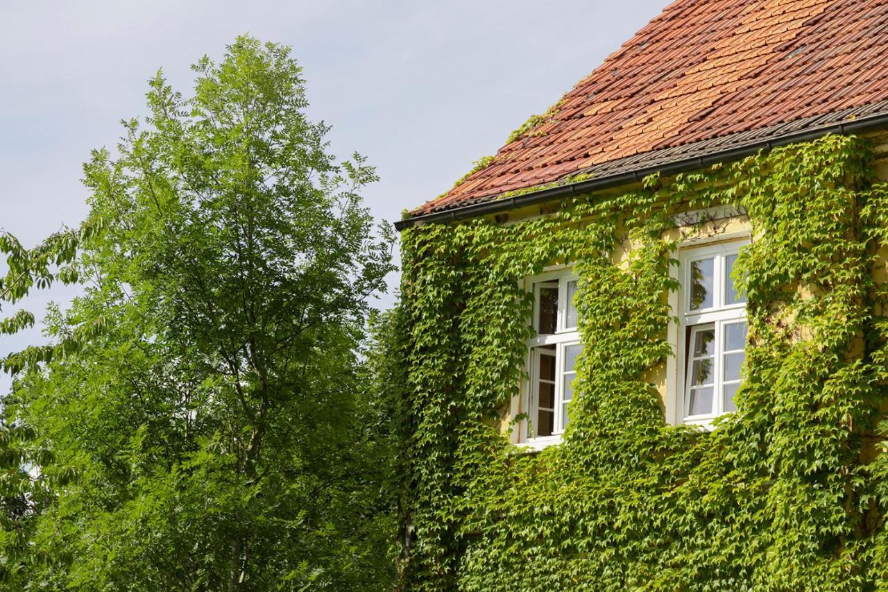 Gutshauszimmer Neu Gaarz Eksteriør billede